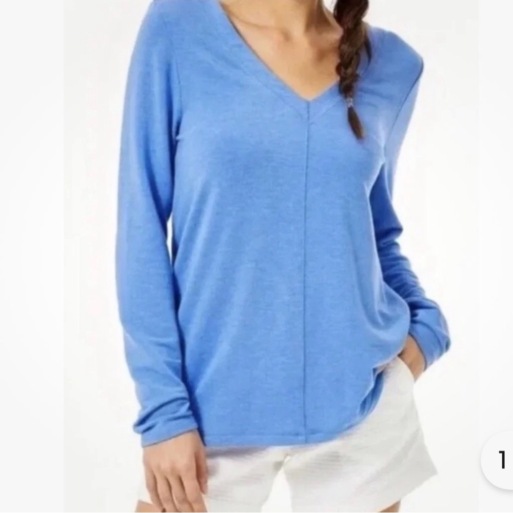 Lilly Pulitzer Luxletic Areli Pullover top. Size XL. Bennet Blue